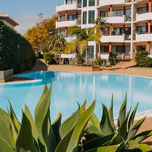 https://funchal-lounge-apartment.madeira-islandshotels.com