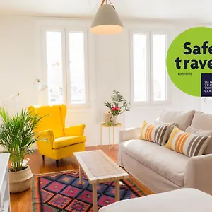 https://apartamentos-praa-amarela.madeira-islandshotels.com