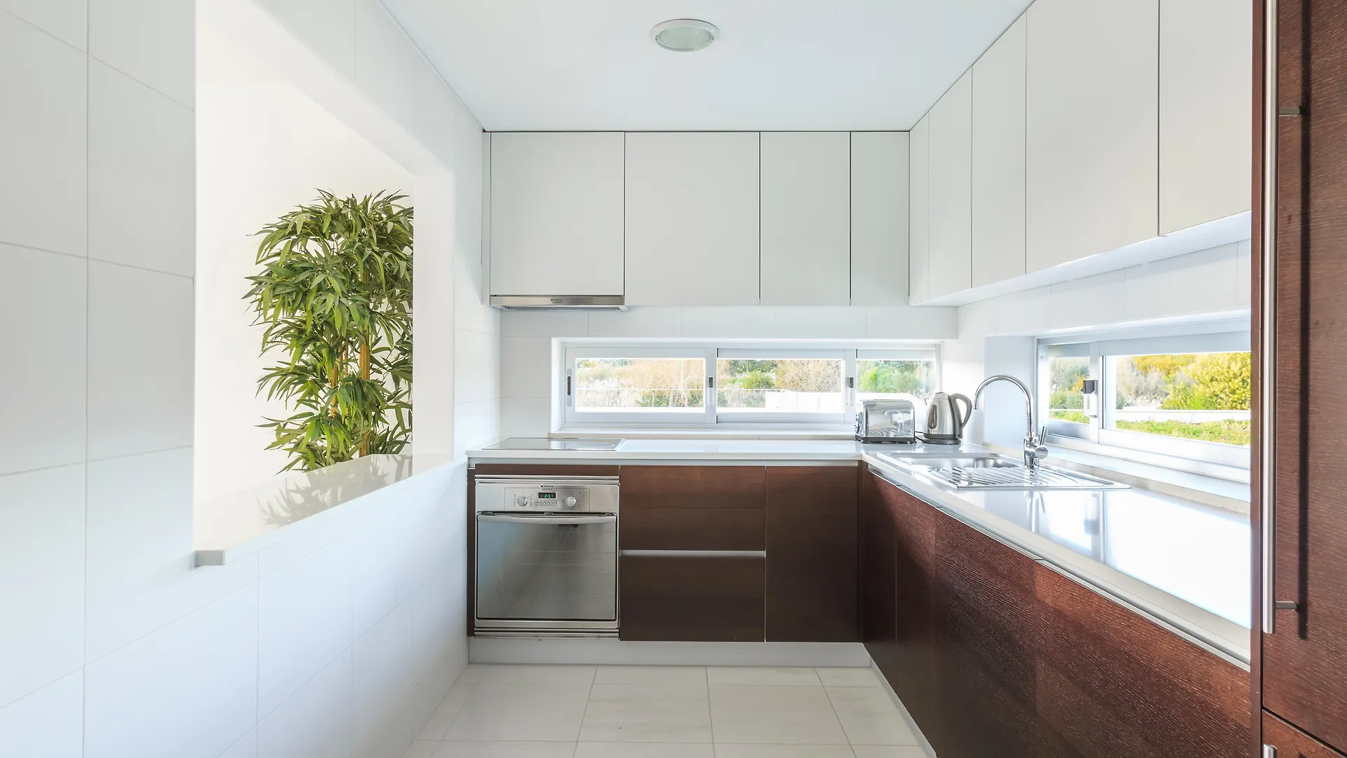 **** Rezort Laguna - Vilamoura Portugalsko