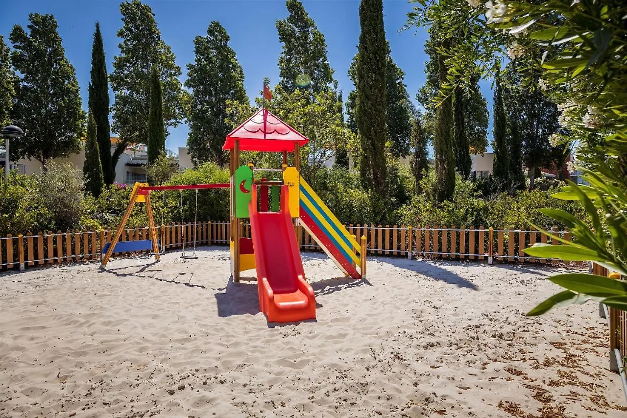 Laguna - فيلامورا